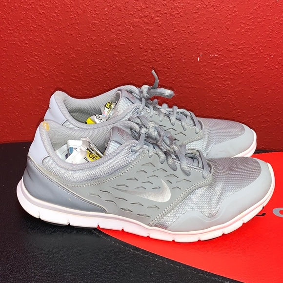 Nike Shoes - Women’s Nike Drive NM Running Sz 9